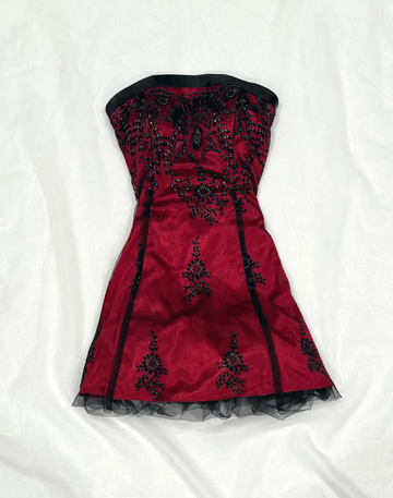 Black Appliques A Line Strapless Black Tulle Burgundy Satin Short Homecoming Dress Birthday Dress Outfits HZ1023